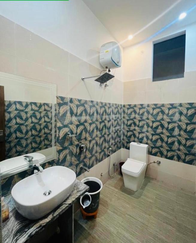 Lotus Palm Retreat - Full Villa Ujjain Zewnętrze zdjęcie